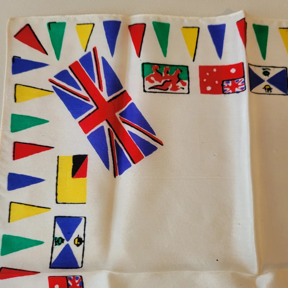 Vintage UK ~ Great Britain ~ Union Jack Hankie ~ Bandana ~ Bag Tie ~ Silk?